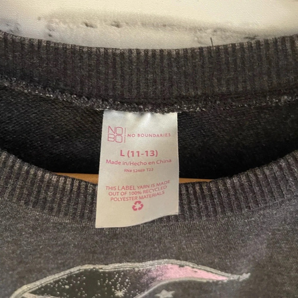 Junior’s gray pullover sweatshirt w/ universe space theme- moon, stars, Size L - Picture 3 of 4